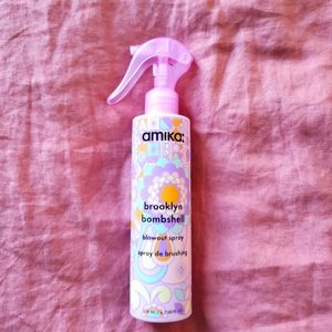 Amika Brooklyn Bombshell Blowout Spray